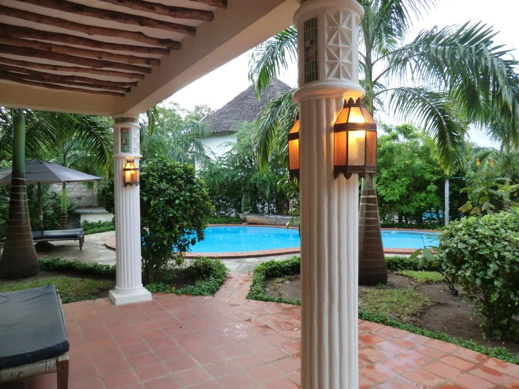 Villa Lamuhouse Diani Beach Ruang foto